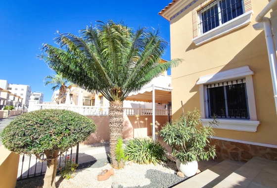 Wiederverkauf - Wohnung - Orihuela Costa - Costa Blanca