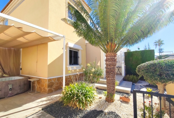 Wiederverkauf - Wohnung - Orihuela Costa - Costa Blanca