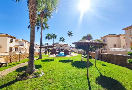 Wiederverkauf - Wohnung - Orihuela Costa - Costa Blanca