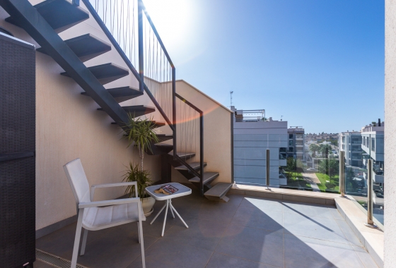 Återförsäljning - Lägenhet / lägenhet - Orihuela Costa - Costa Blanca