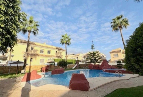 Resale - Bungalow - Orihuela Costa - Los Dolses
