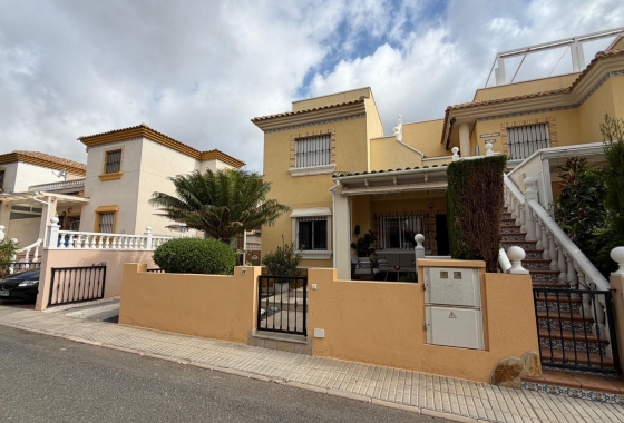 Resale - Bungalow - Orihuela Costa - Los Dolses