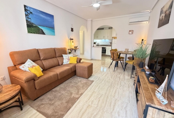 Resale - Bungalow - Orihuela Costa - Los Dolses