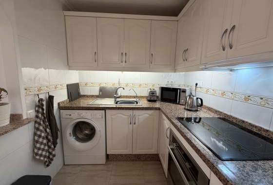 Resale - Bungalow - Orihuela Costa - Los Dolses