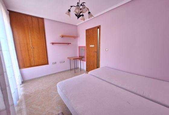 Resale - Townhouse - Torrevieja - aguas nuevas