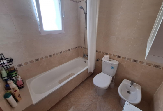 Resale - Townhouse - Torrevieja - aguas nuevas