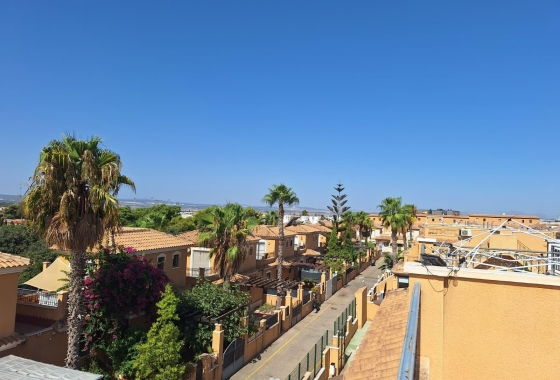 Resale - Townhouse - Torrevieja - aguas nuevas