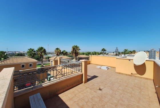 Resale - Townhouse - Torrevieja - aguas nuevas