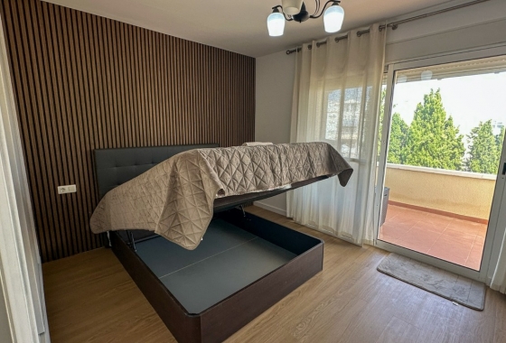 Herverkoop - Villa - Orihuela Costa - Costa Blanca