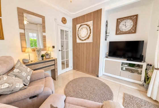 Återförsäljning - Villa - Orihuela Costa - Costa Blanca
