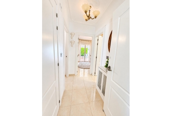 Återförsäljning - Villa - Orihuela Costa - Costa Blanca