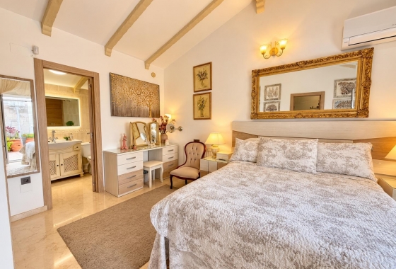Återförsäljning - Villa - Orihuela Costa - Costa Blanca