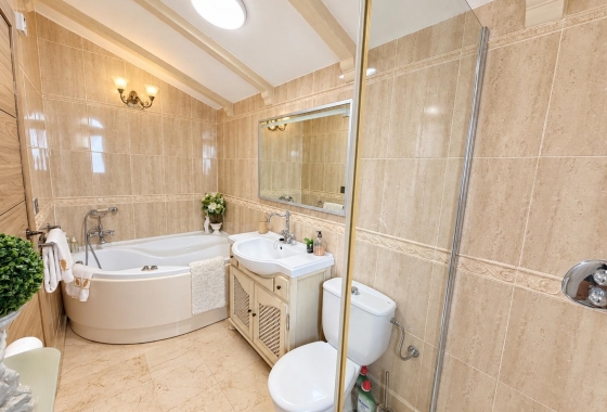 Återförsäljning - Villa - Orihuela Costa - Costa Blanca