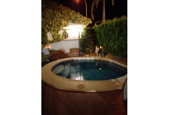 Återförsäljning - Villa - Orihuela Costa - Costa Blanca