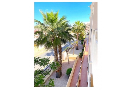Återförsäljning - Lägenhet / lägenhet - Orihuela Costa - Costa Blanca