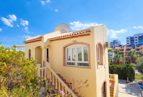 Перепродажа - Вилла - Orihuela Costa - Costa Blanca