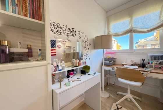 Revente - Appartement - Torrevieja - Punta Prima