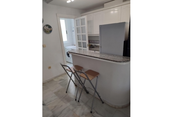 Resale - Apartment / flat - Torrevieja - Los Frutales