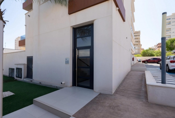 Wiederverkauf - Wohnung - Guardamar del Segura - Puerto Deportivo