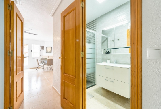 Revente - Maison de ville - Torrevieja - Playa De Los Naufragos