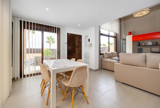 Resale - Villa - Ciudad Quesada - Pueblo Bravo
