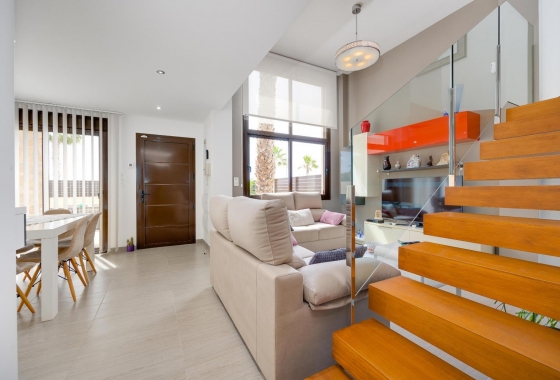 Resale - Villa - Ciudad Quesada - Pueblo Bravo