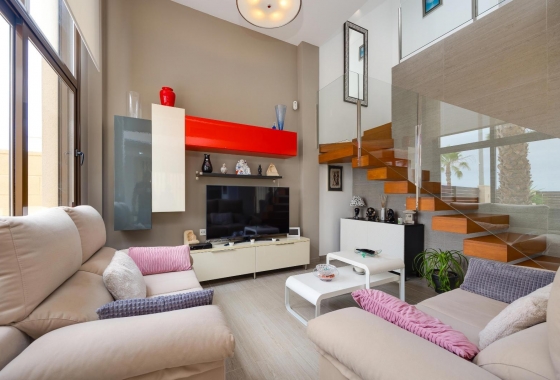 Resale - Villa - Ciudad Quesada - Pueblo Bravo
