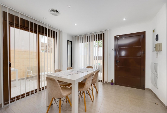 Resale - Villa - Ciudad Quesada - Pueblo Bravo