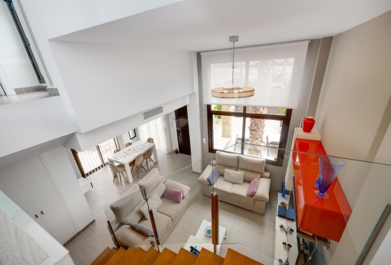 Resale - Villa - Ciudad Quesada - Pueblo Bravo