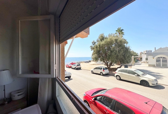 Återförsäljning - Lägenhet / lägenhet - Torrevieja - Playa De Los Naufragos
