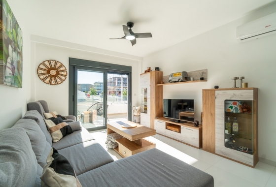 Reventa - Apartamento / piso - San Miguel de Salinas - Inland