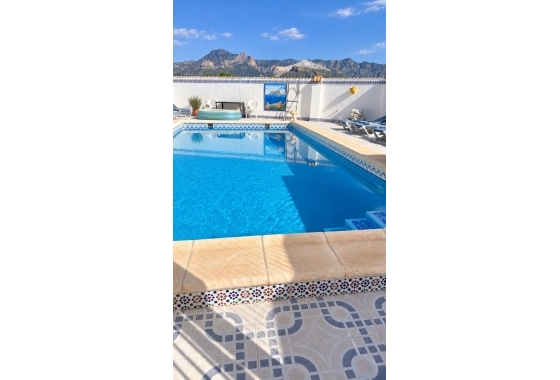 Reventa - Finca - Orihuela - Inland