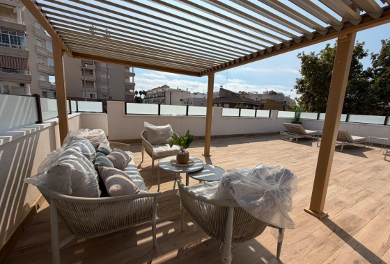 Reventa - Adosado - Torrevieja - Nueva Torrevieja