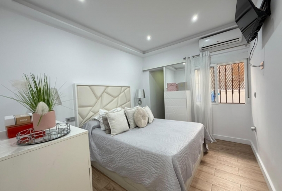Reventa - Adosado - Torrevieja - Nueva Torrevieja