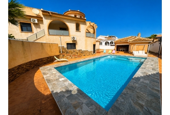Reventa - Villa - Ciudad Quesada - Costa Blanca