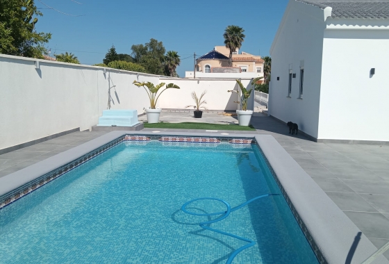 Herverkoop - Villa - Orihuela Costa - Costa Blanca