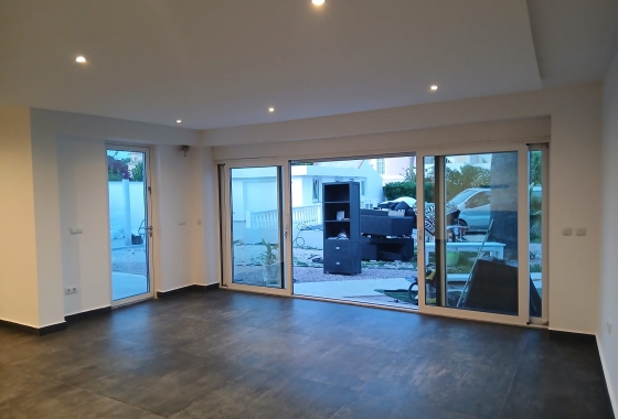 Herverkoop - Villa - Orihuela Costa - Costa Blanca