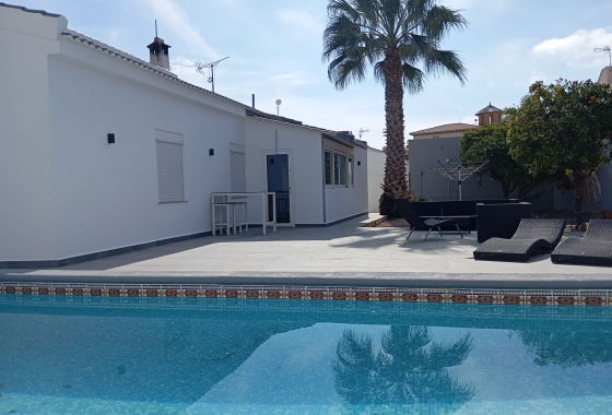 Herverkoop - Villa - Orihuela Costa - Costa Blanca