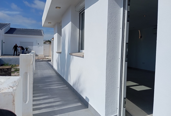 Herverkoop - Villa - Orihuela Costa - Costa Blanca