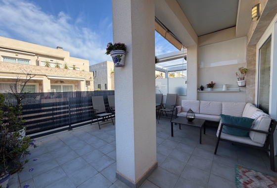 Herverkoop - Herenhuis - Torrevieja - aguas nuevas