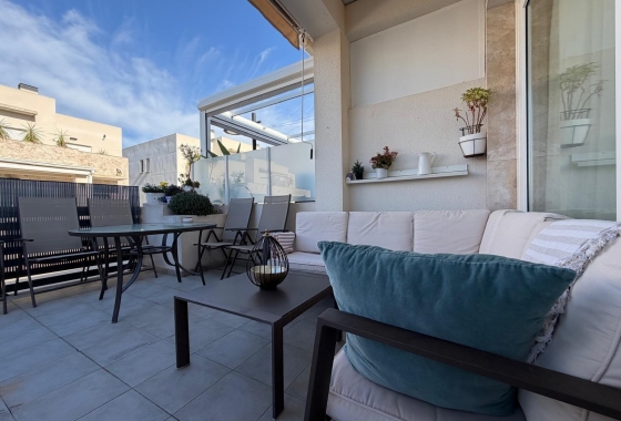 Herverkoop - Herenhuis - Torrevieja - aguas nuevas