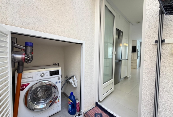 Herverkoop - Herenhuis - Torrevieja - aguas nuevas