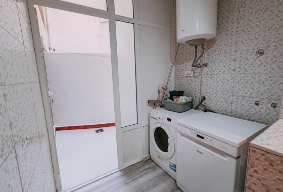 Herverkoop - Appartement / flat - Torrevieja - Acequion