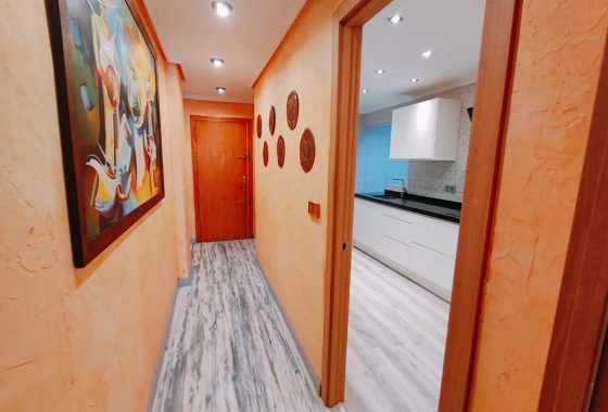 Herverkoop - Appartement / flat - Torrevieja - Acequion