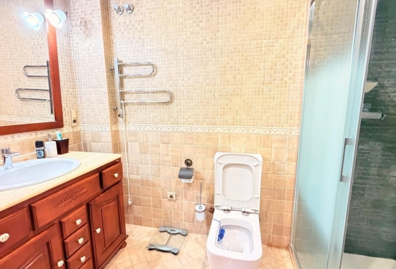 Herverkoop - Appartement / flat - Torrevieja - Acequion