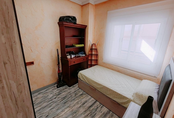 Herverkoop - Appartement / flat - Torrevieja - Acequion