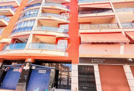 Herverkoop - Appartement / flat - Torrevieja - Acequion