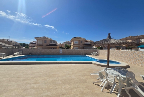 Revente - Villa - Torrevieja - Los Balcones - Los Altos del Edén