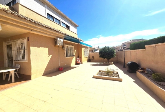 Revente - Villa - Torrevieja - Los Balcones - Los Altos del Edén