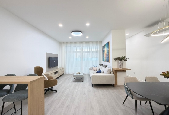 Reventa - Apartamento / piso - Torrevieja - Playa del Cura
